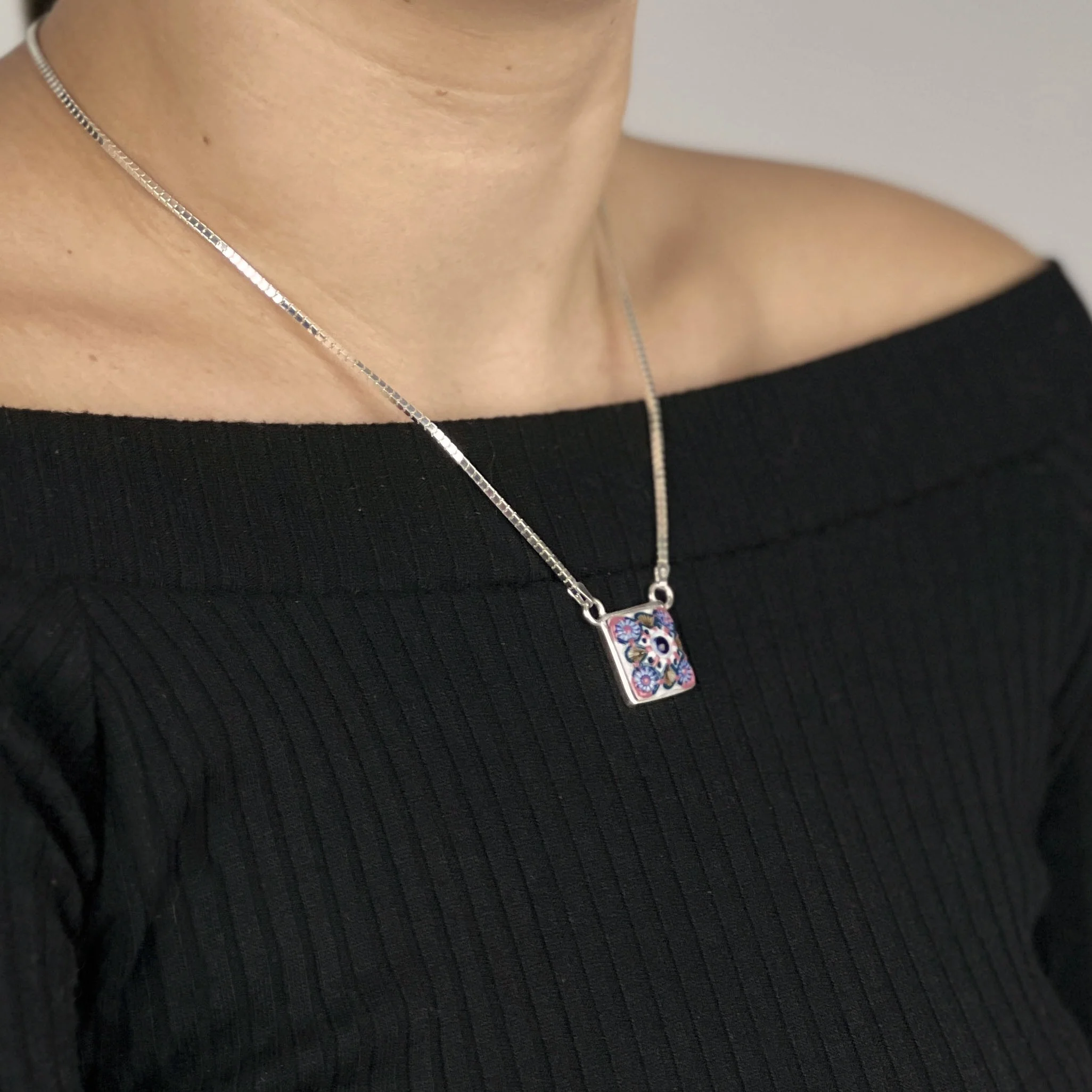 Azulexo A Pendant - Image 2