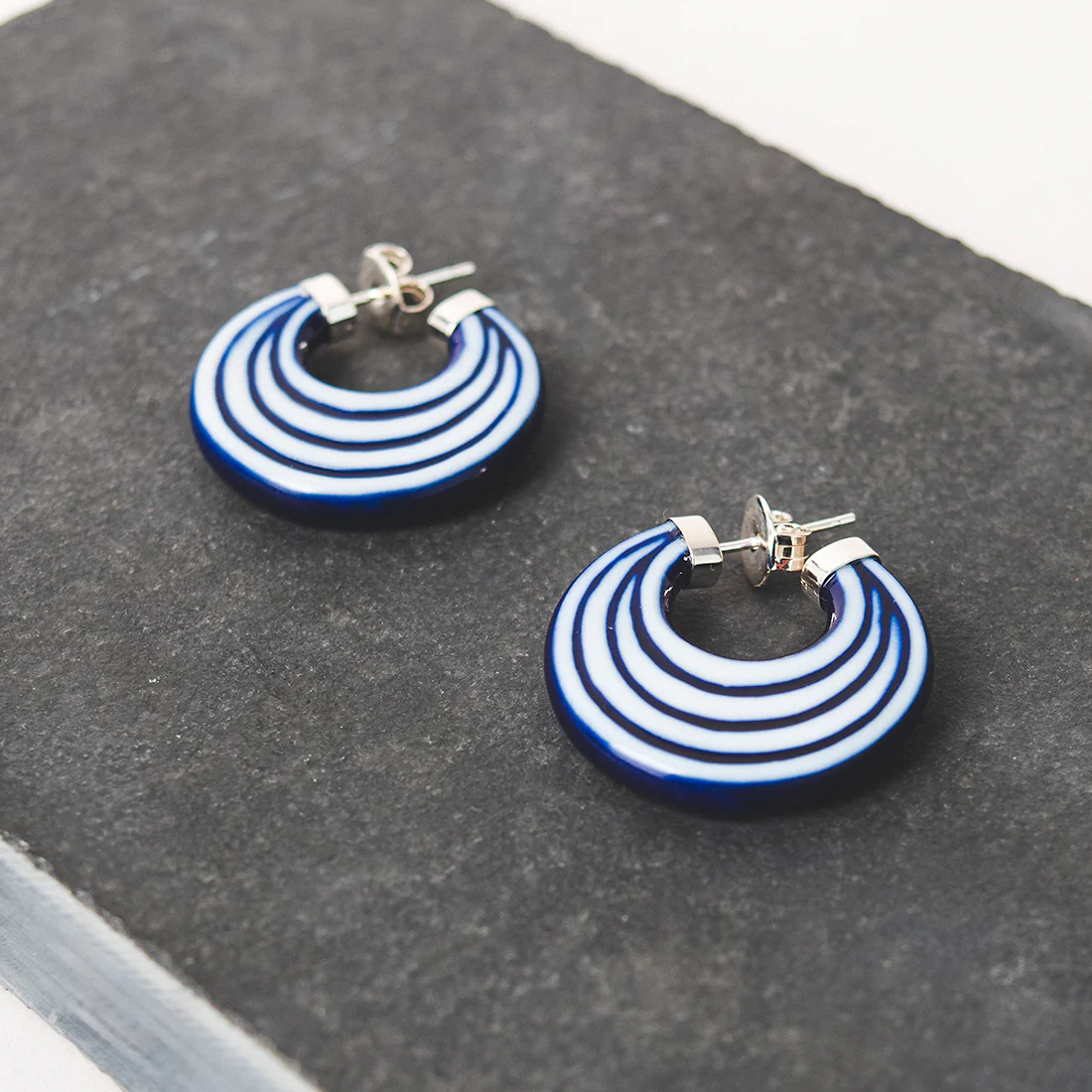 Blue Arracada Earrings Set - Image 3