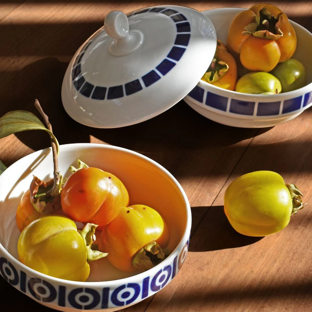 Bowl with lid No.1 - Image 2