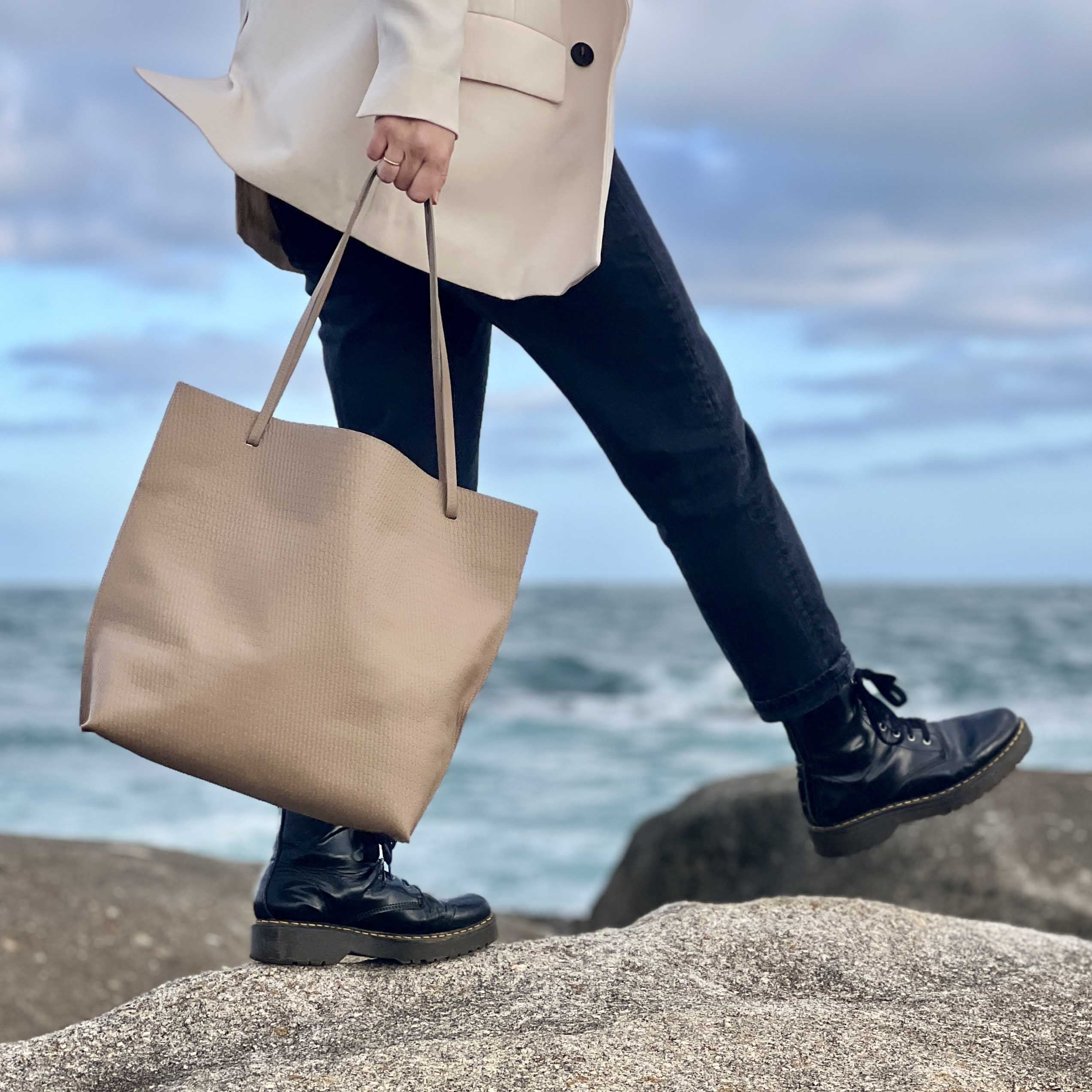 Brown Granadínico Tote Bag - Image 2