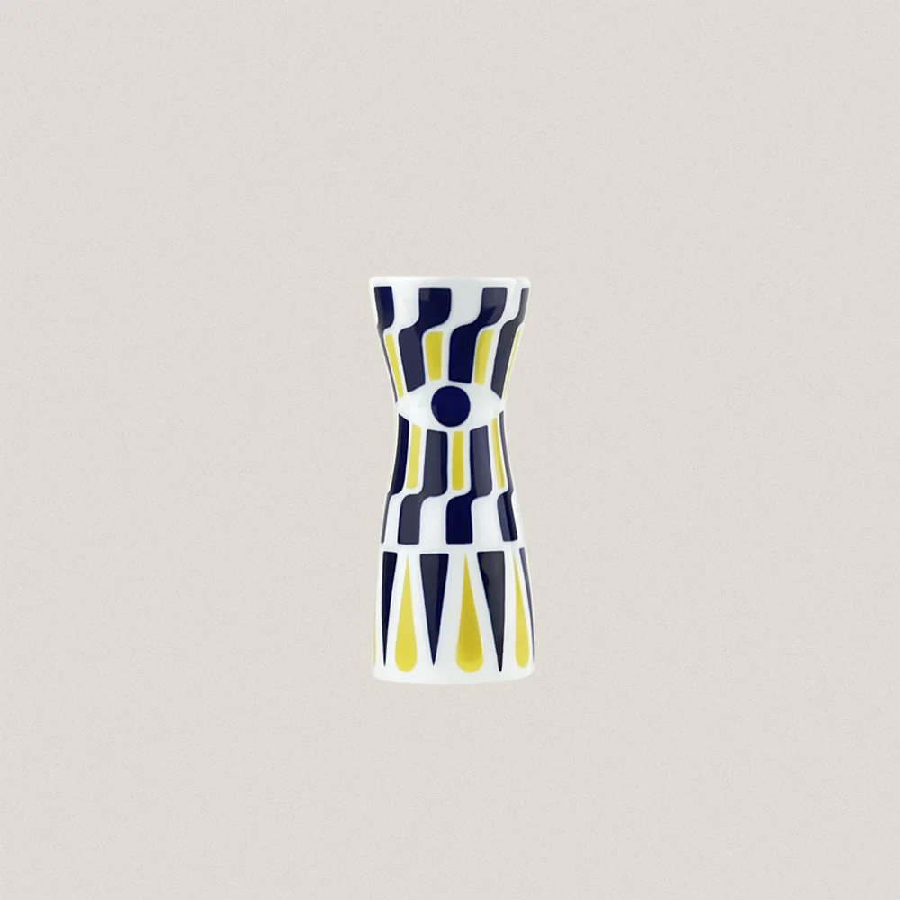 C Meigallo Vase