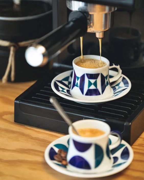 Coffee Cup and Saucer Monférico - Image 2