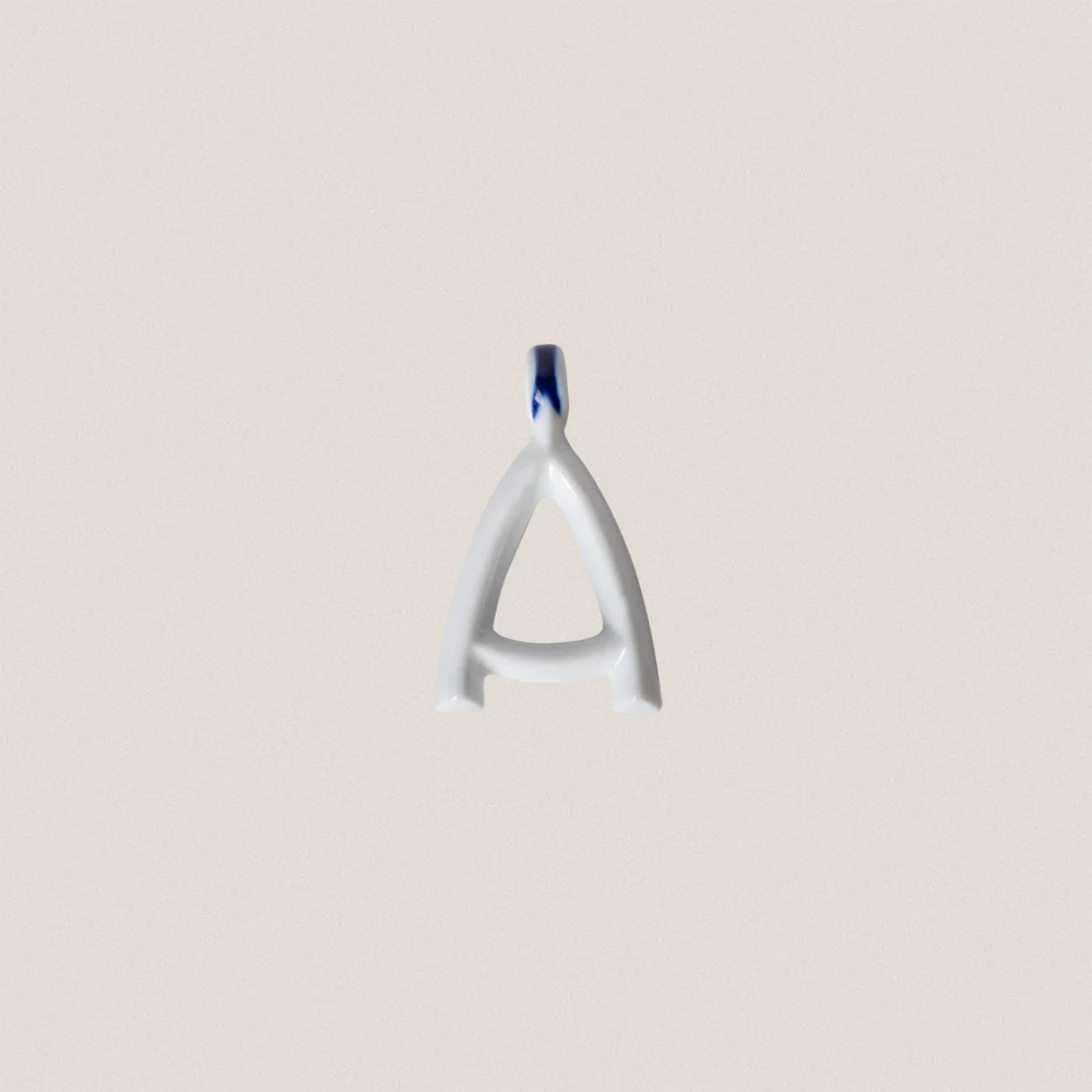 INITIAL PENDANT