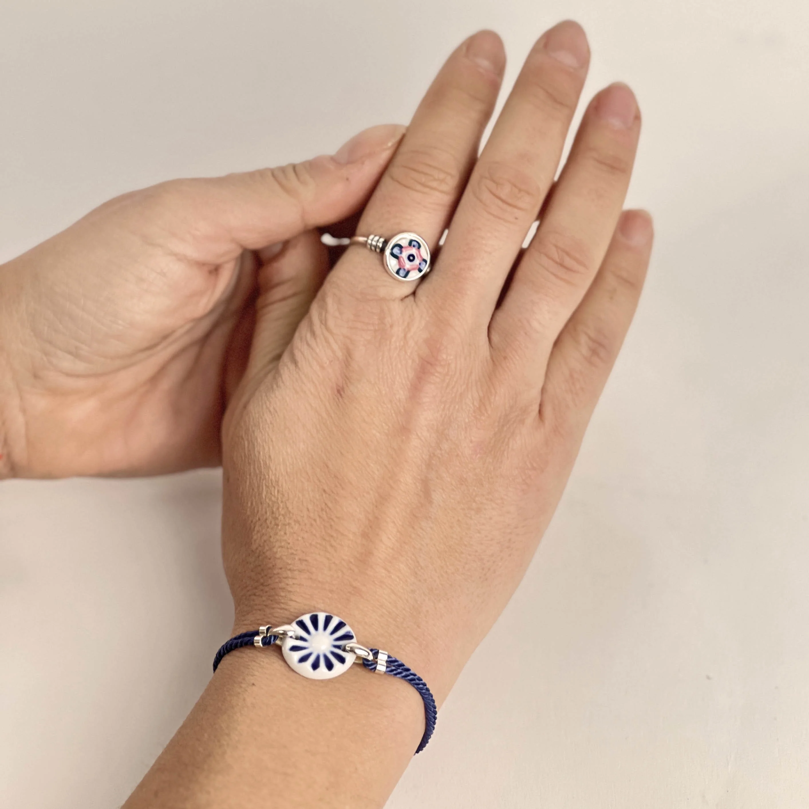 Estrela Bracelet - Image 2