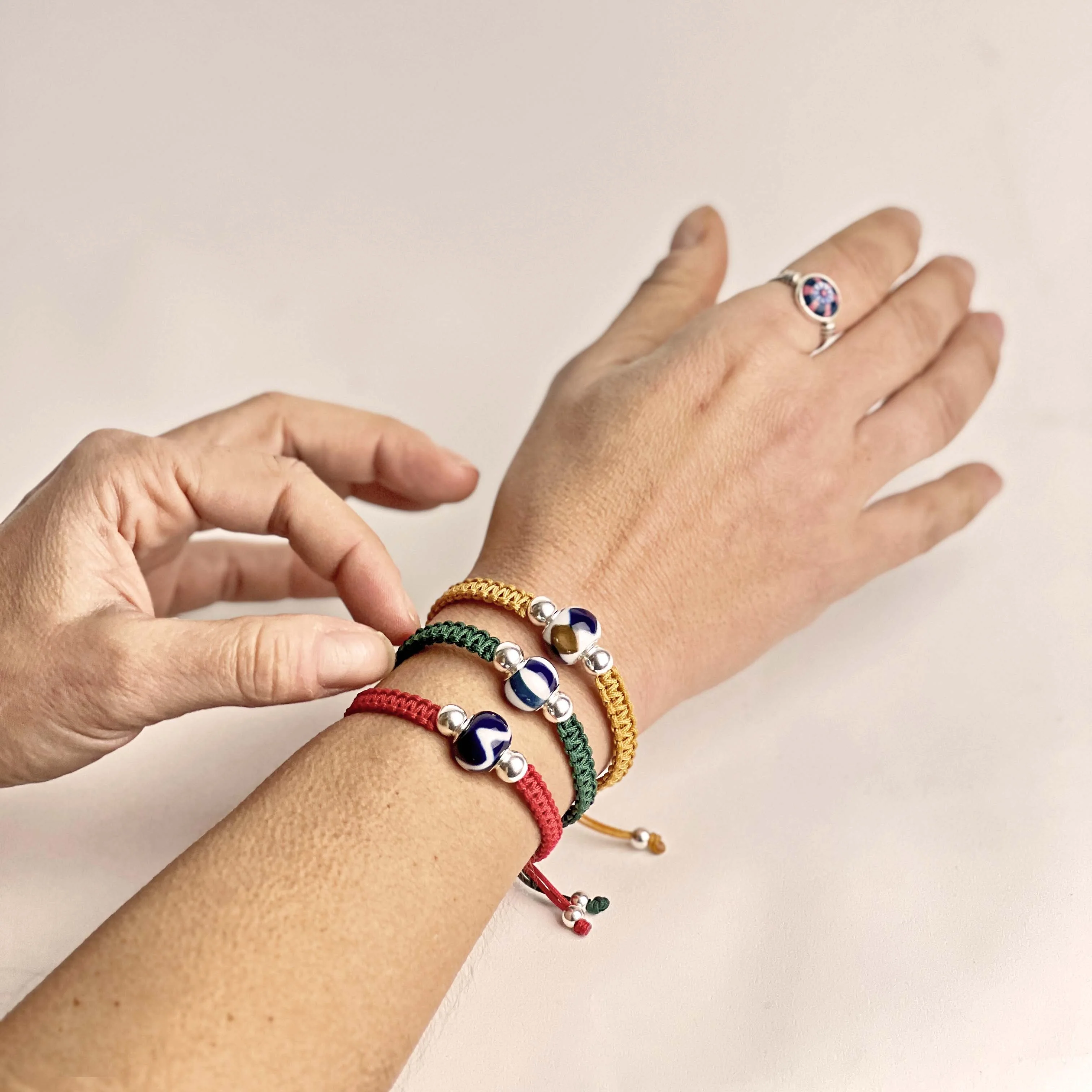 Lanzada Green String Bracelet - Image 3