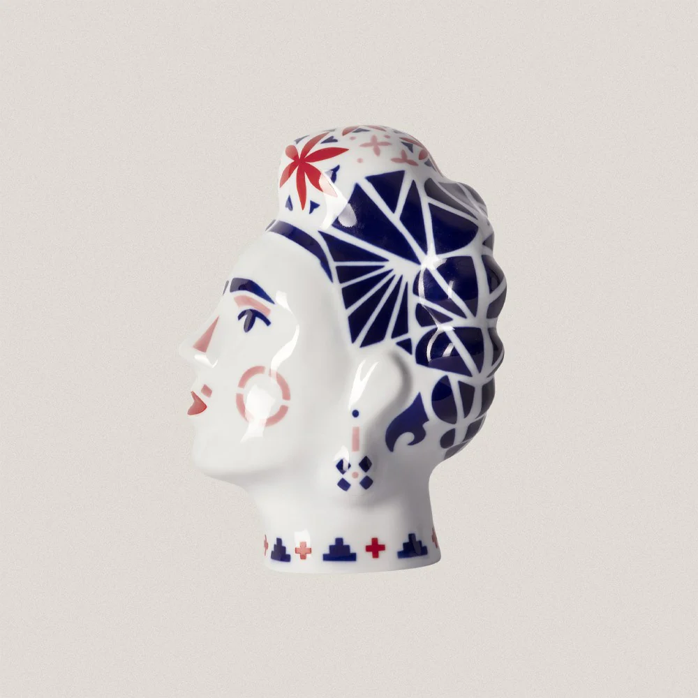Mexican Woman - Image 4