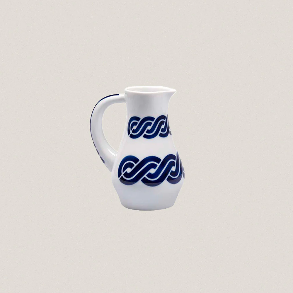 Milk Jug L Cadrelo