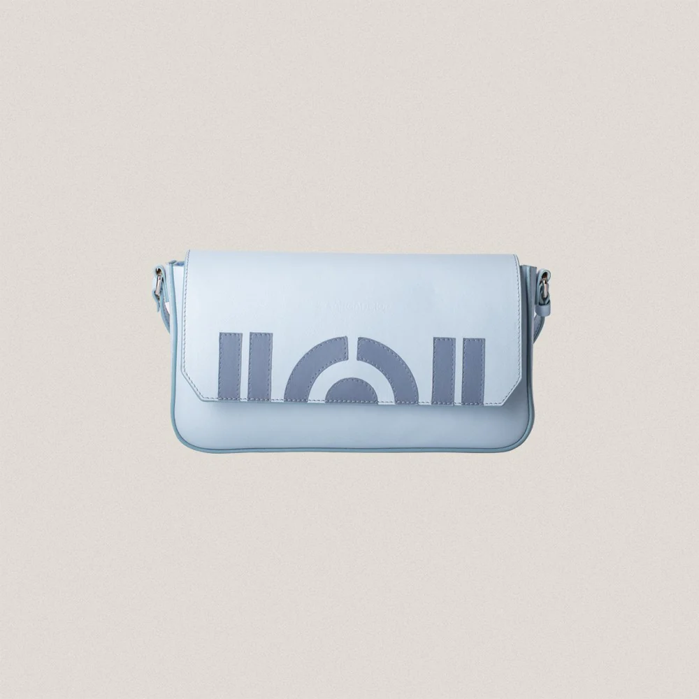 N 8 Light Blue Baguette Bag - Image 3