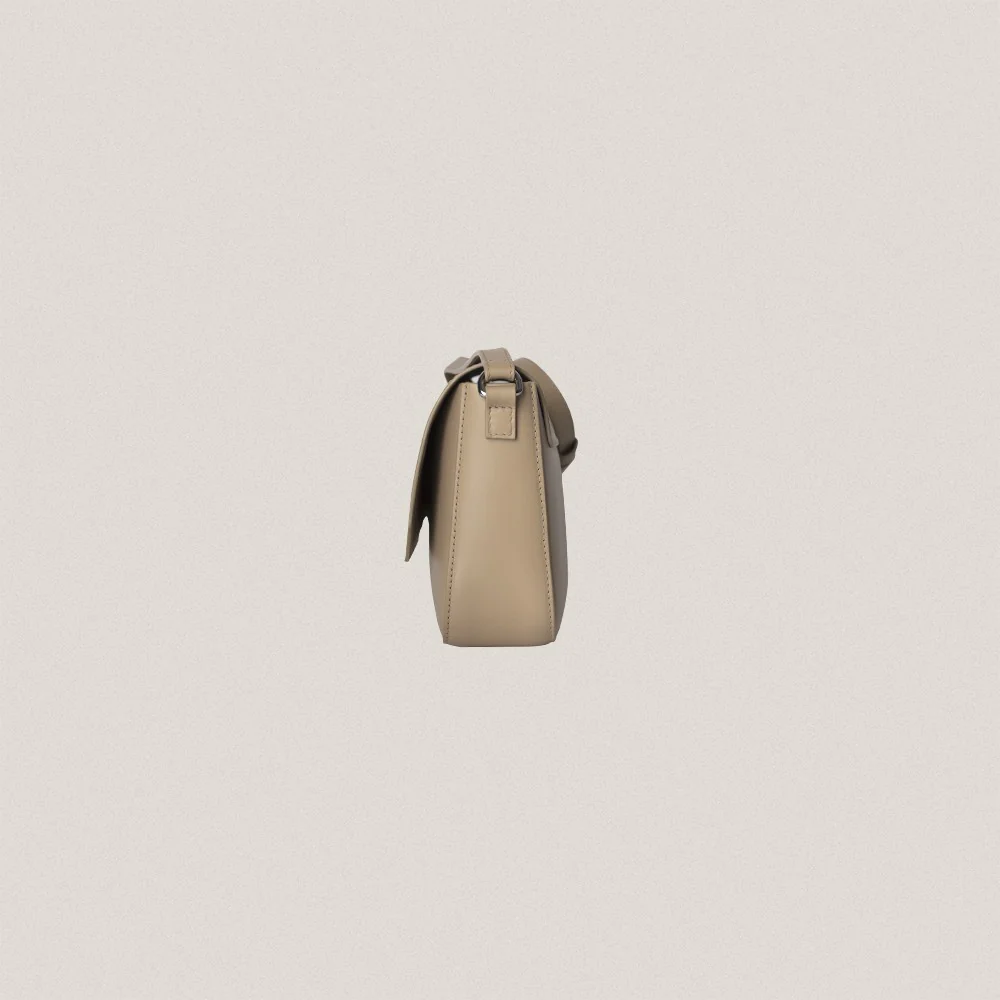 N 8 Sand Baguette Bag - Image 6
