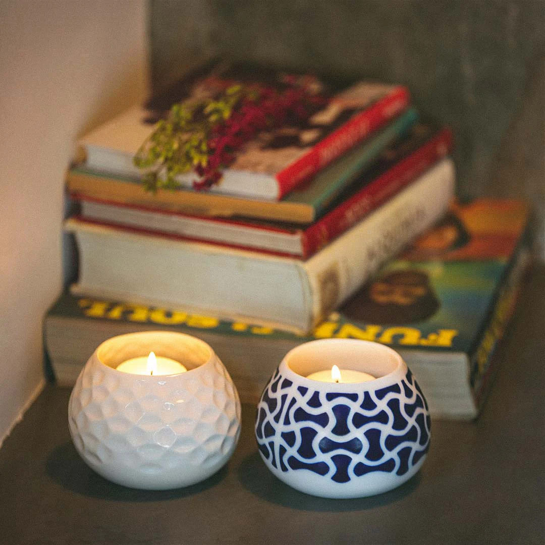 Ondas Decorated Candle Holder - Image 2
