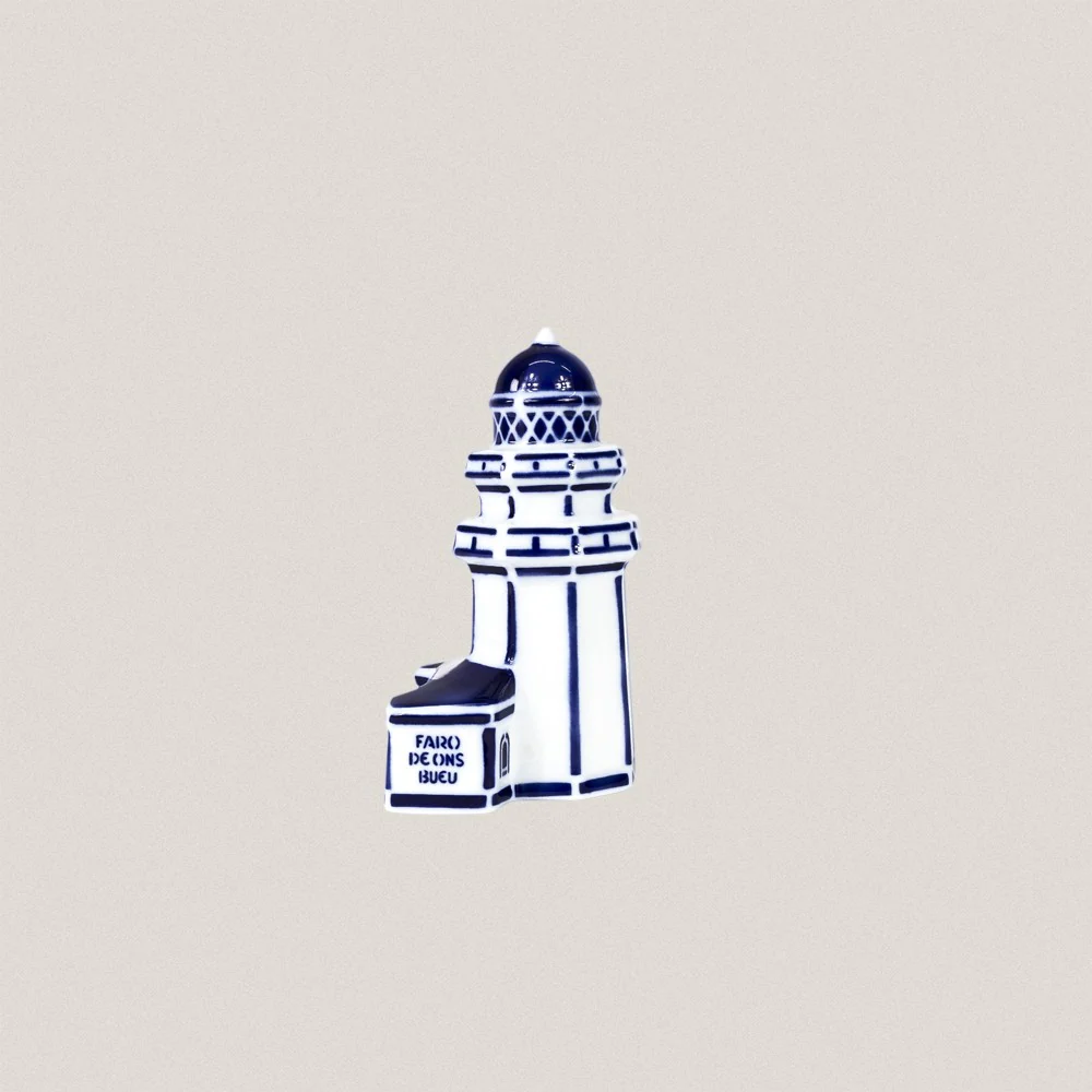 Ons Island Lighthouse Small - Image 4