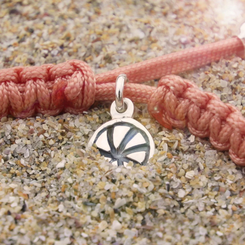 Pantín Coral String Bracelet - Image 3