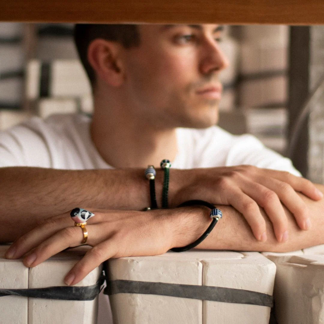Rodas Black String Bracelet - Image 3