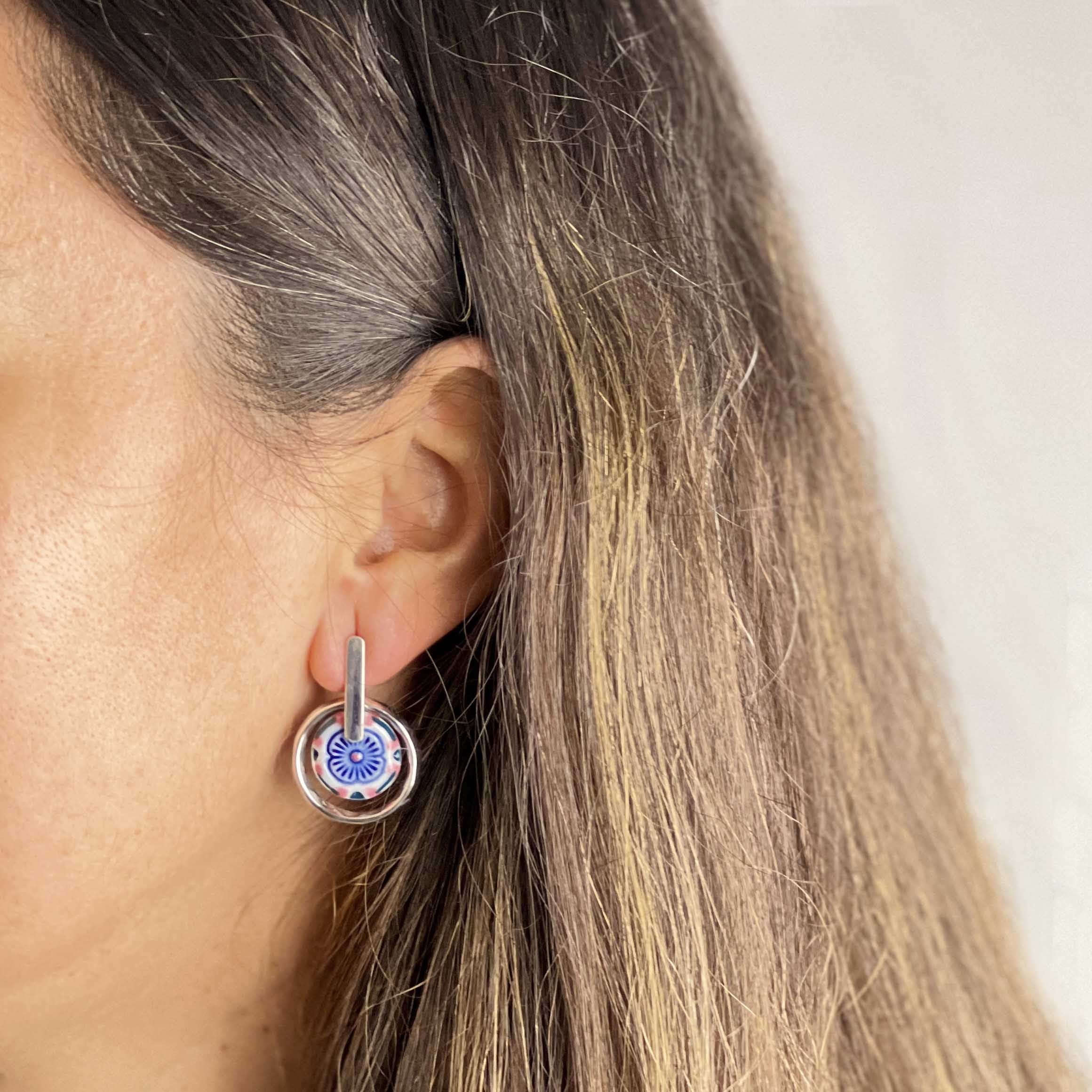 Rosalía B Earrings Set - Image 2