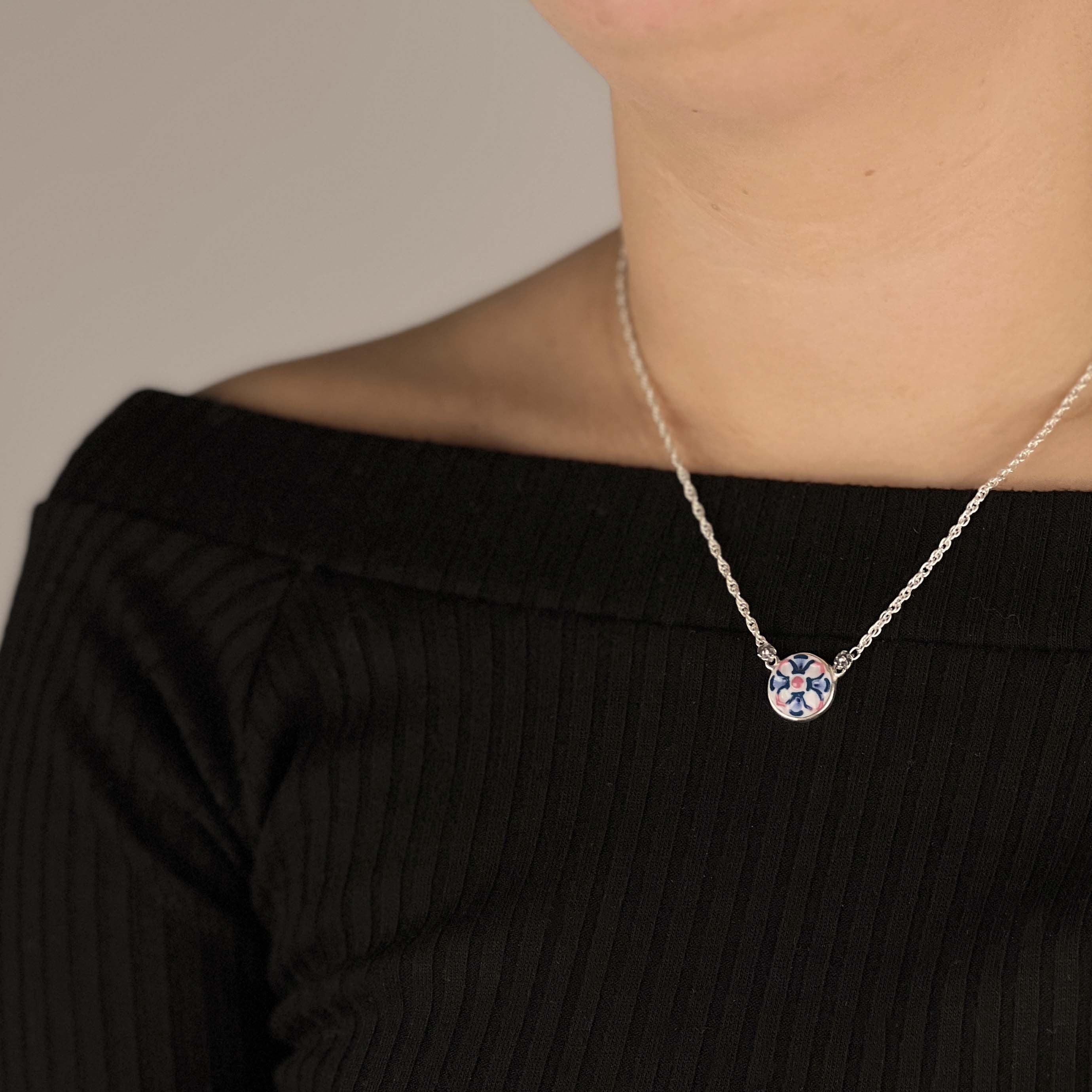 Short Necklace No.1 Botón - Image 2