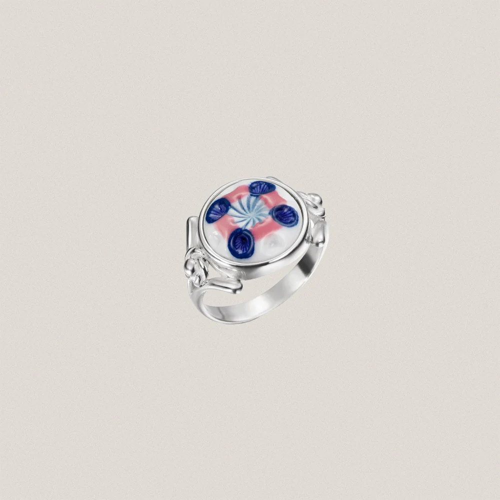 Silva Ring