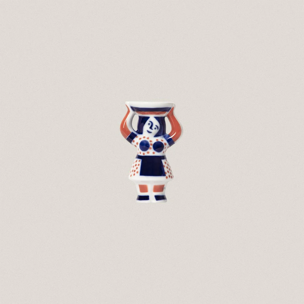 Small Bowl girl