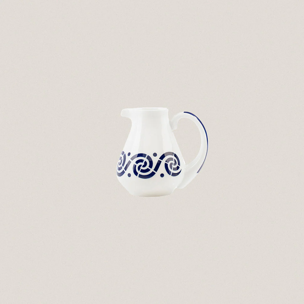 Small Milk Jug Espiroide