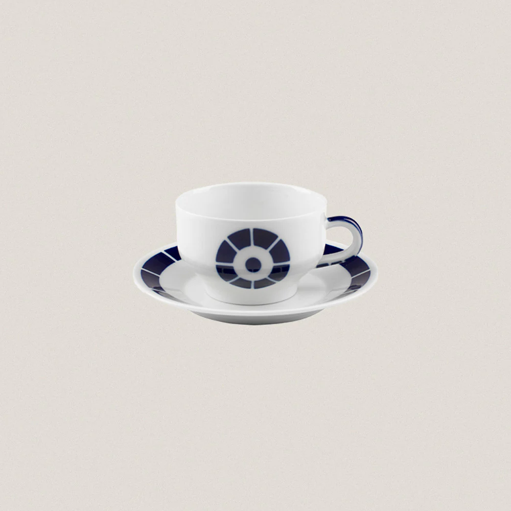 Tea Cup and Saucer Coroa