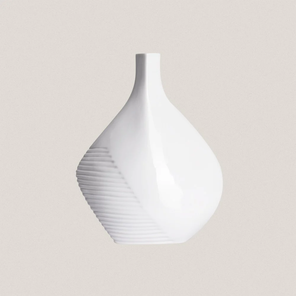White Dorna Vase