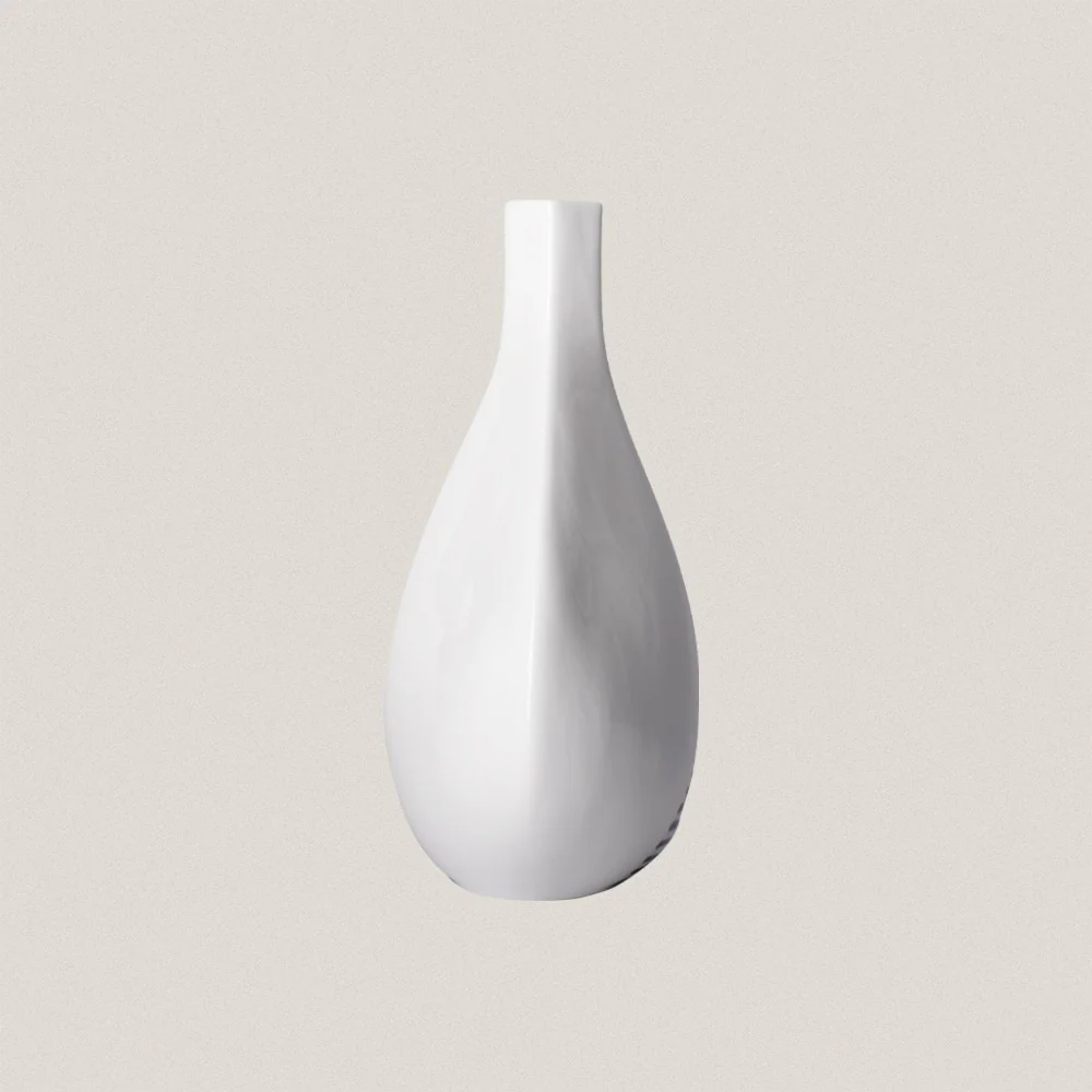 White Dorna Vase - Image 5