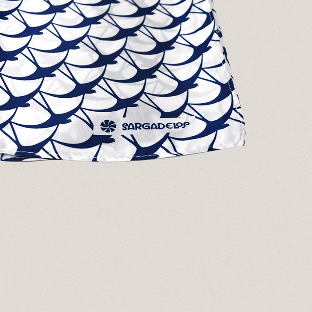 White Swallows Foulard - Image 3